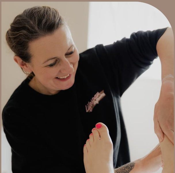 Bespoke Facial Reflexology Treatment