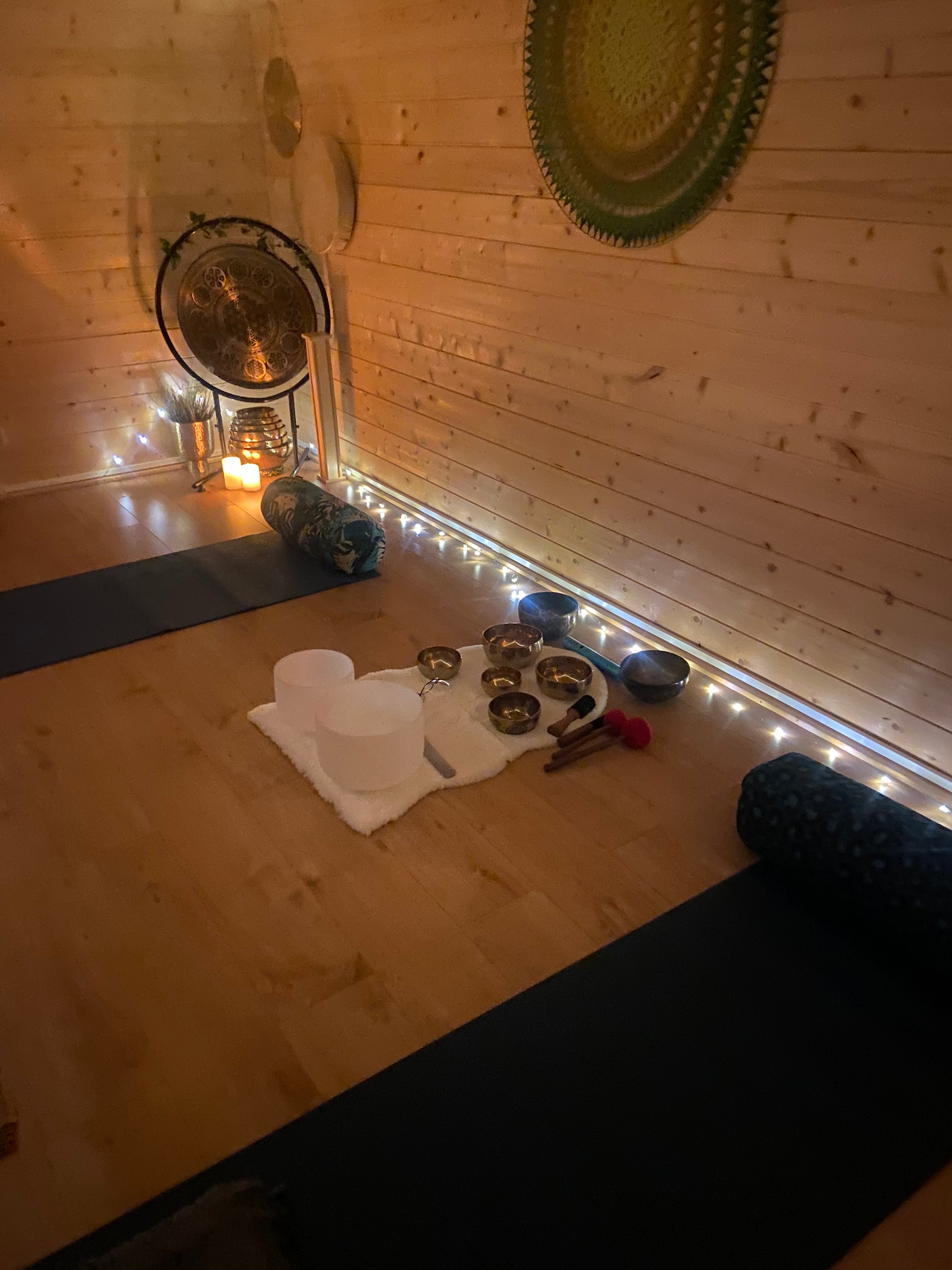 Restorative Yoga & Sound Healing-4 Sessions